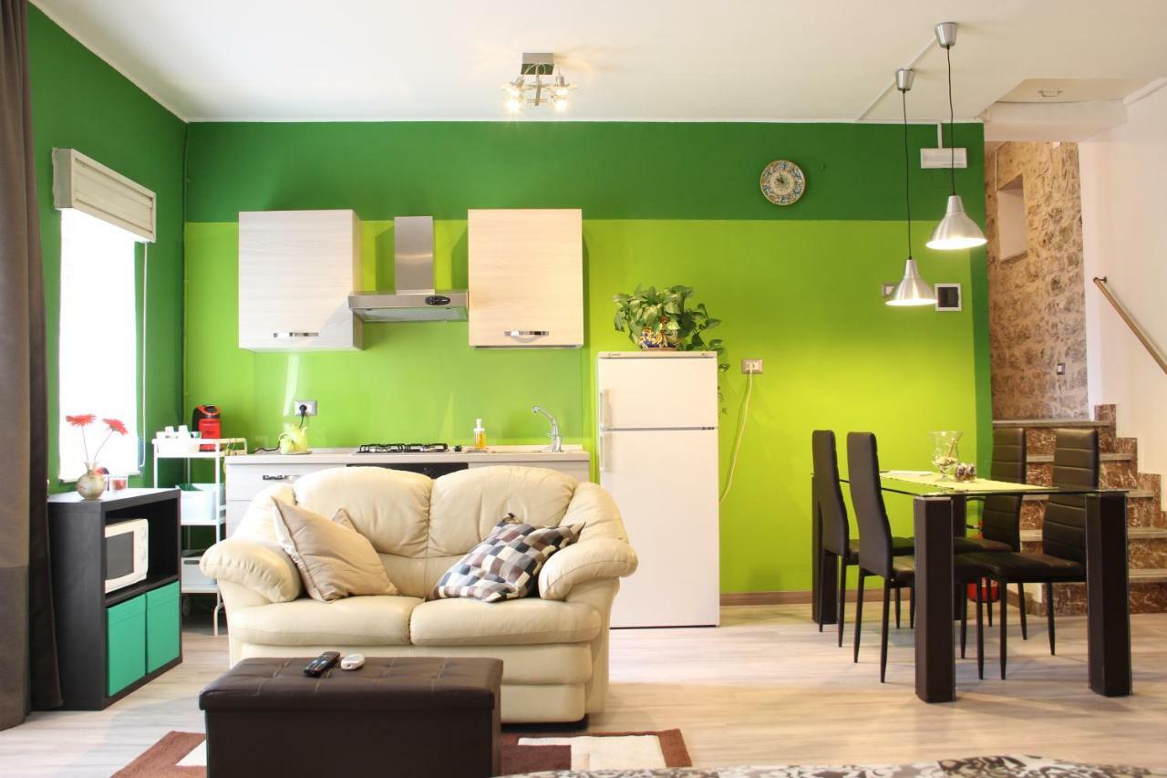 Al Borghetto Apartment เปียซซา อาร์เมรีนา ภายนอก รูปภาพ